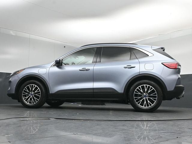 2022 Ford Escape Plug-In Hybrid Titanium