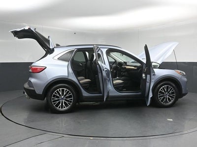 2022 Ford Escape Plug-In Hybrid Titanium