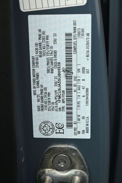 2025 Ford Escape Platinum