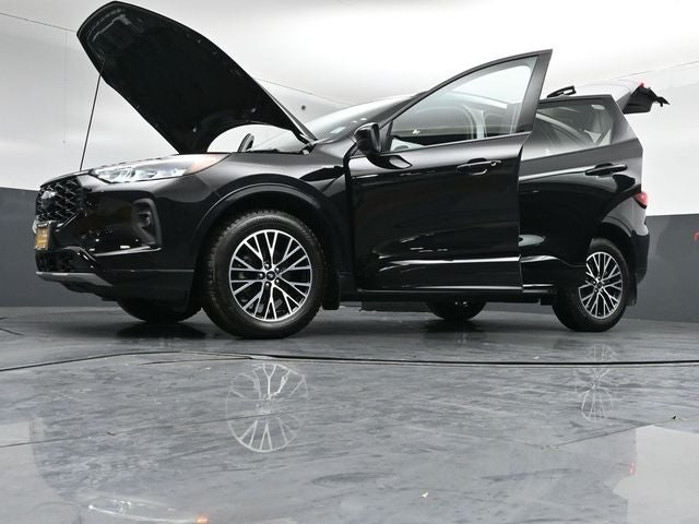 2024 Ford Escape ST-Line Select