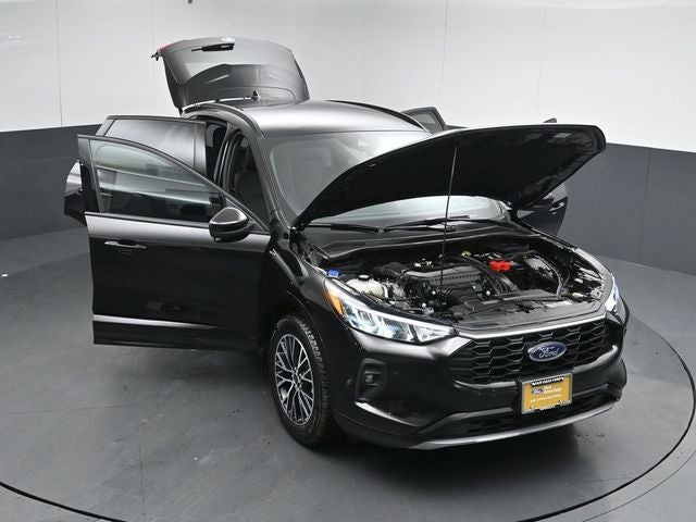 2024 Ford Escape ST-Line Select