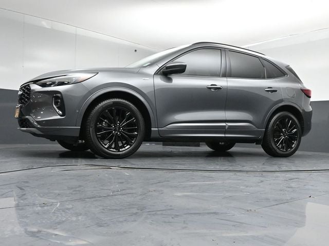 2023 Ford Escape Hybrid ST-Line Elite