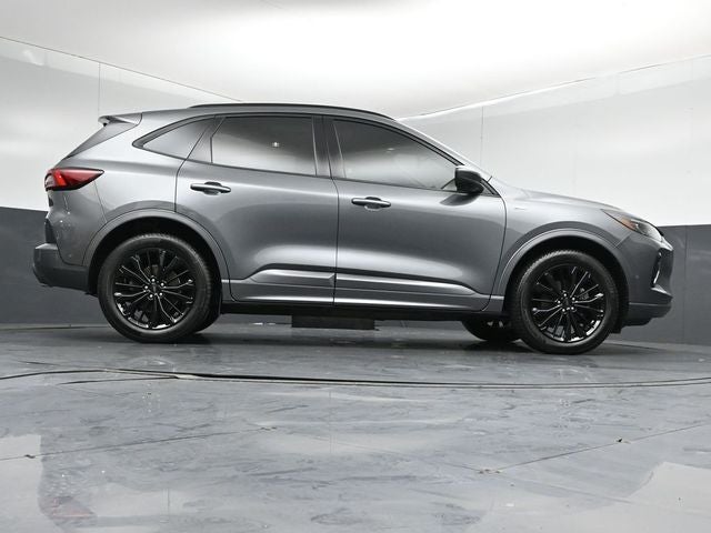 2023 Ford Escape Hybrid ST-Line Elite