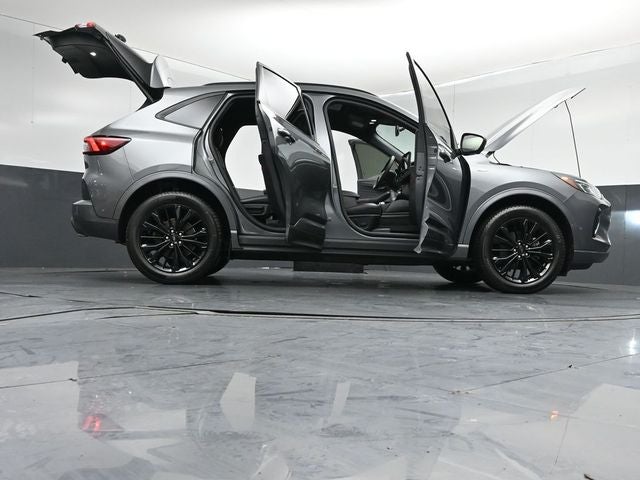 2023 Ford Escape Hybrid ST-Line Elite