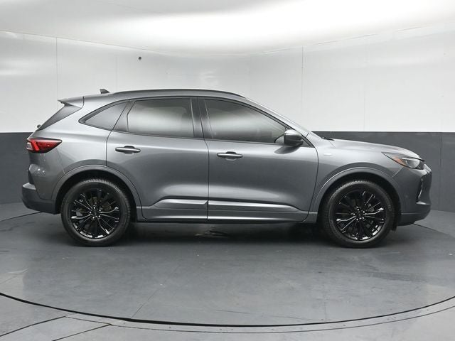 2023 Ford Escape Hybrid ST-Line Elite