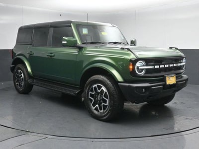 2025 Ford Bronco Outer Banks High Lux Package