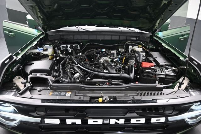 2025 Ford Bronco Outer Banks High Lux Package