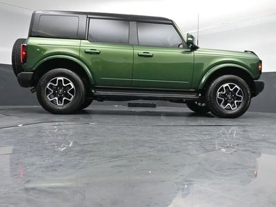 2025 Ford Bronco Outer Banks High Lux Package