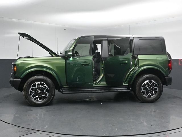 2025 Ford Bronco Outer Banks High Lux Package