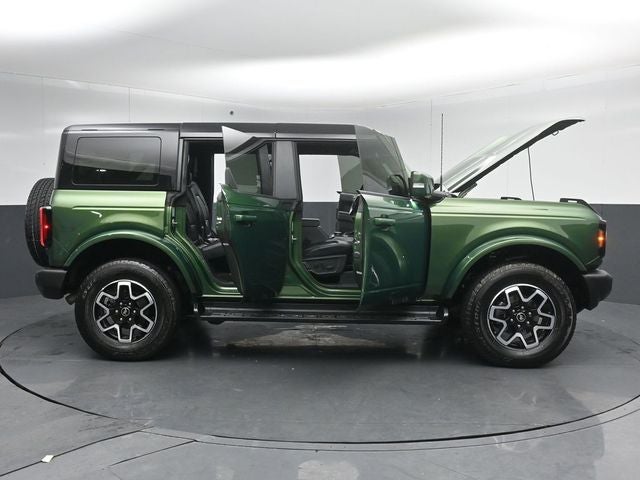 2025 Ford Bronco Outer Banks High Lux Package