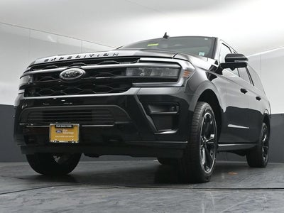 2022 Ford Expedition Max Limited Stealth