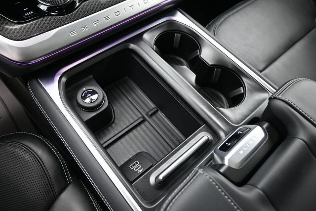 2026 Ford Expedition Platinum Stealth Performance