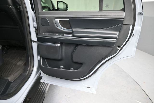 2026 Ford Expedition Platinum Stealth Performance