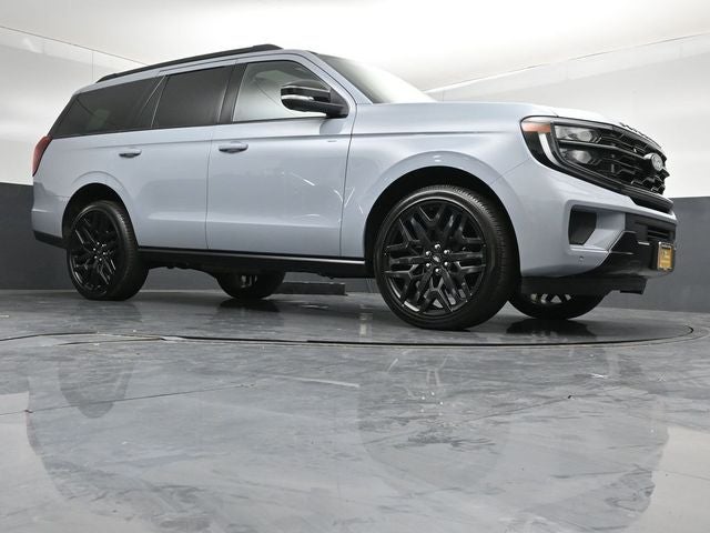2026 Ford Expedition Platinum Stealth Performance