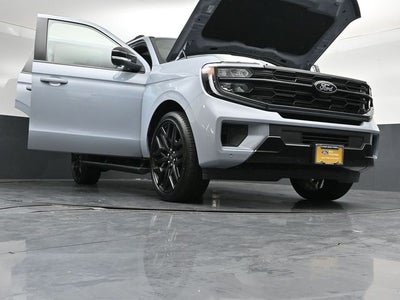 2026 Ford Expedition Platinum Stealth Performance