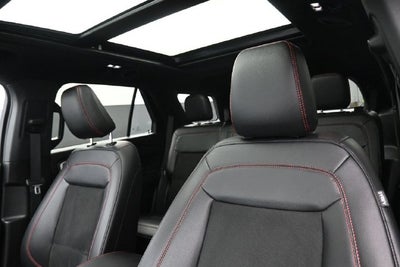 2024 Ford Explorer ST-Line