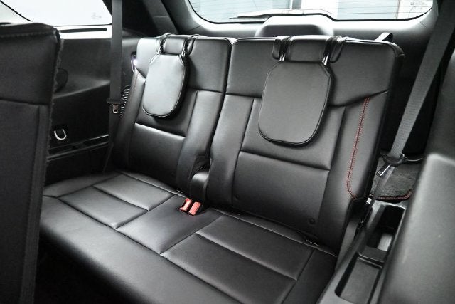 2024 Ford Explorer ST-Line