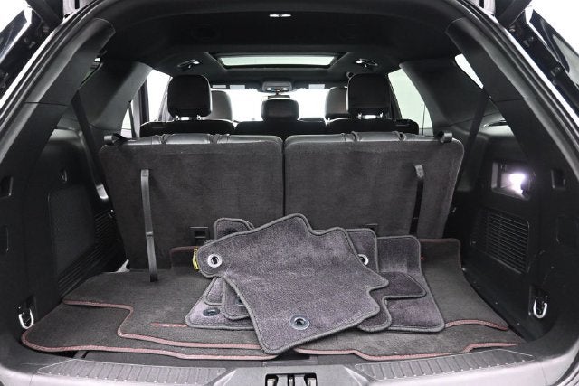 2024 Ford Explorer ST-Line