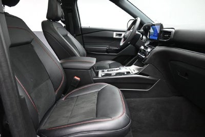 2024 Ford Explorer ST-Line
