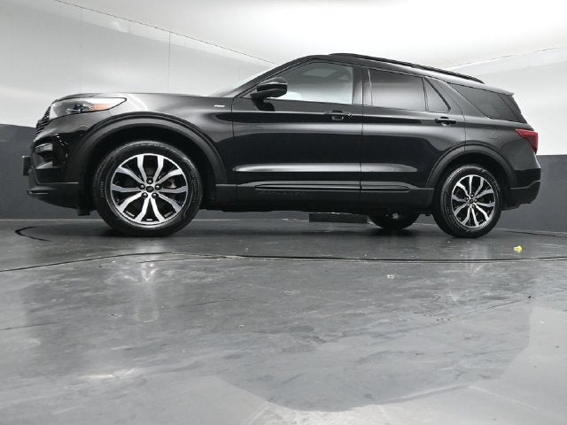 2024 Ford Explorer ST-Line