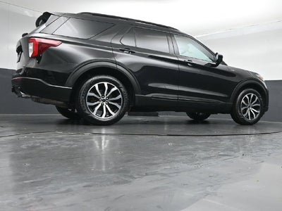 2024 Ford Explorer ST-Line