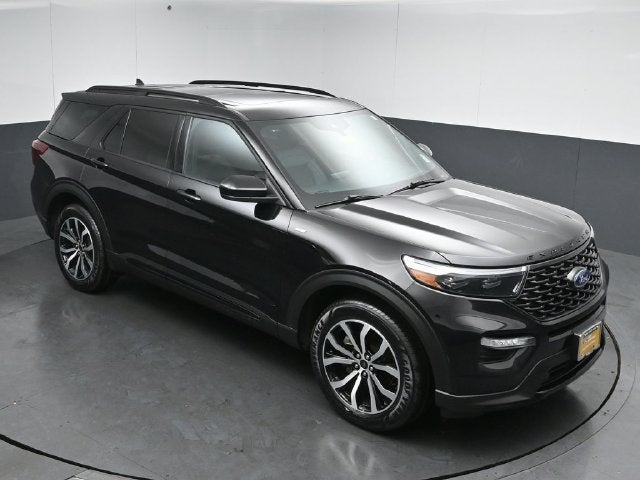 2024 Ford Explorer ST-Line
