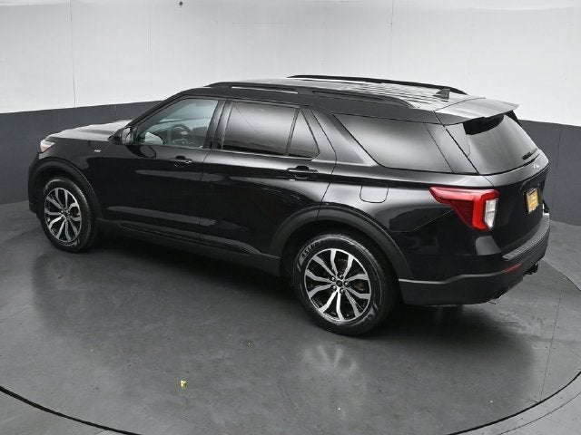 2024 Ford Explorer ST-Line