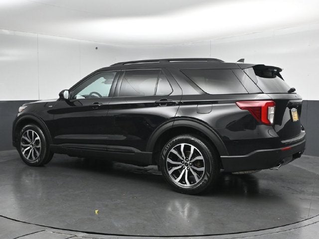 2024 Ford Explorer ST-Line