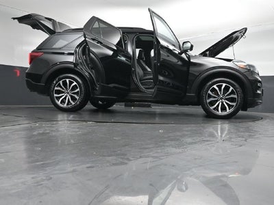 2024 Ford Explorer ST-Line