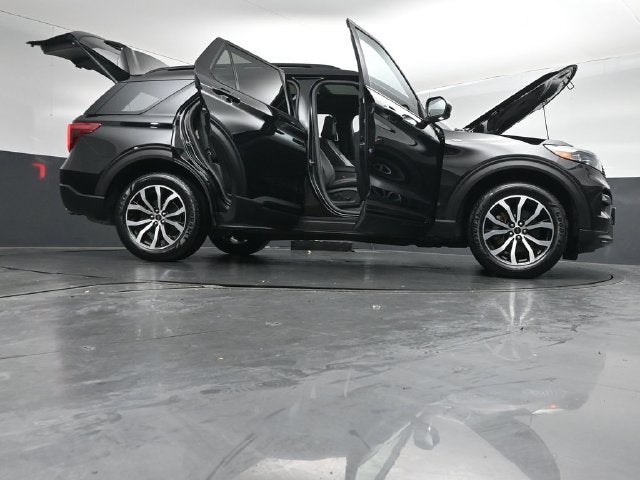 2024 Ford Explorer ST-Line