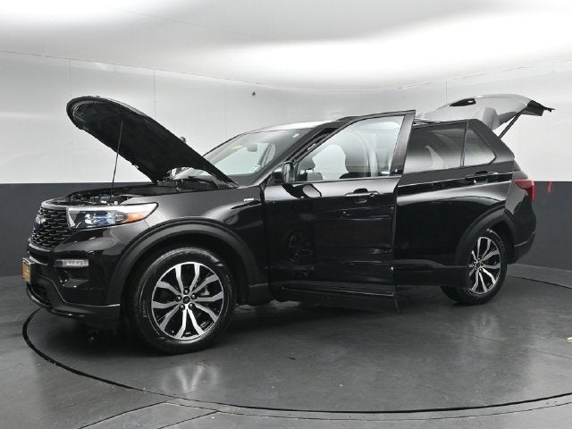 2024 Ford Explorer ST-Line