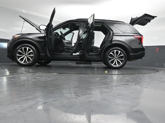 2024 Ford Explorer ST-Line