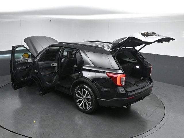 2024 Ford Explorer ST-Line