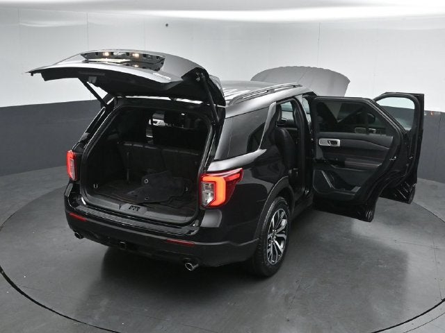 2024 Ford Explorer ST-Line