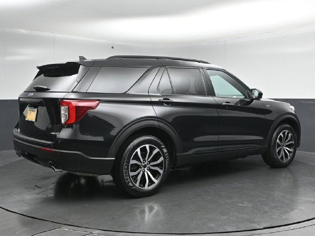 2024 Ford Explorer ST-Line