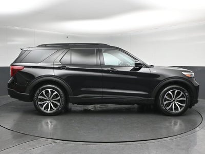 2024 Ford Explorer ST-Line