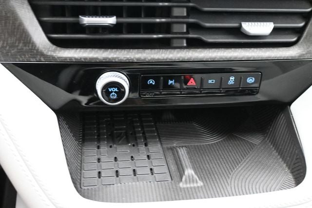 2025 Ford Explorer Platinum Ultimate