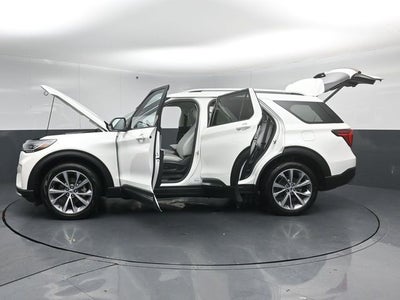 2025 Ford Explorer Platinum Ultimate