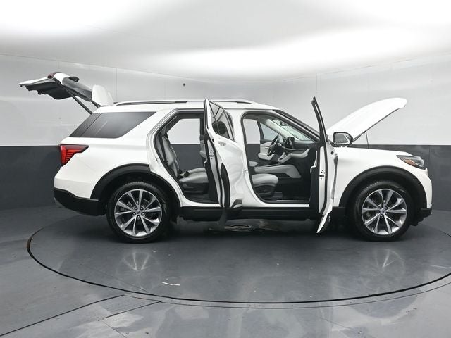 2025 Ford Explorer Platinum Ultimate