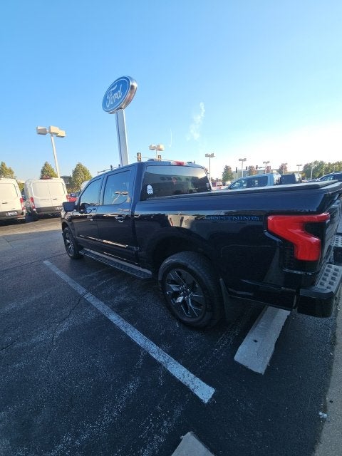 2025 Ford F-150 Lightning Flash