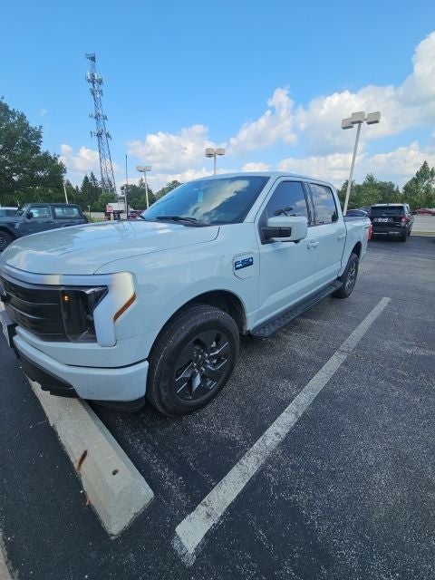 2024 Ford F-150 Lightning Lariat