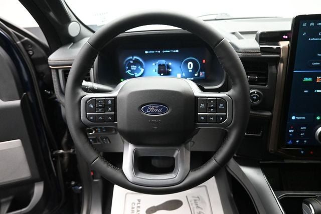 2025 Ford F-150 Lightning Lariat Extended Range