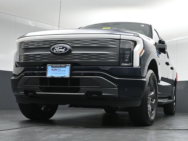 2025 Ford F-150 Lightning Lariat Extended Range