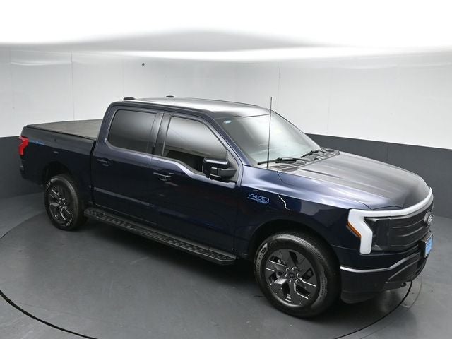 2025 Ford F-150 Lightning Lariat Extended Range