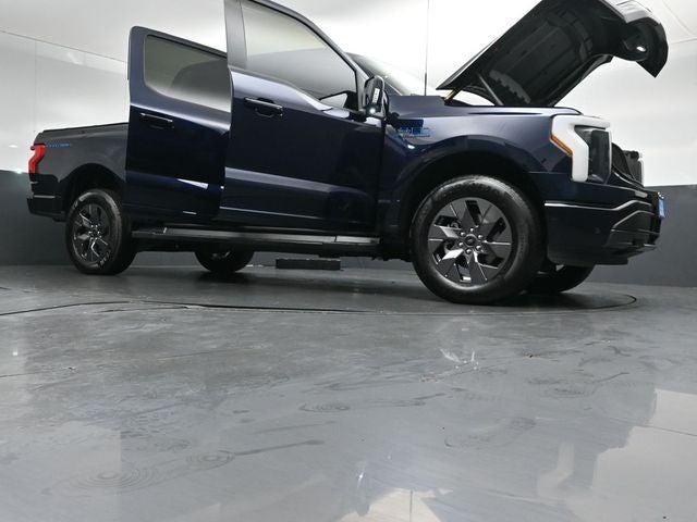 2025 Ford F-150 Lightning Lariat Extended Range