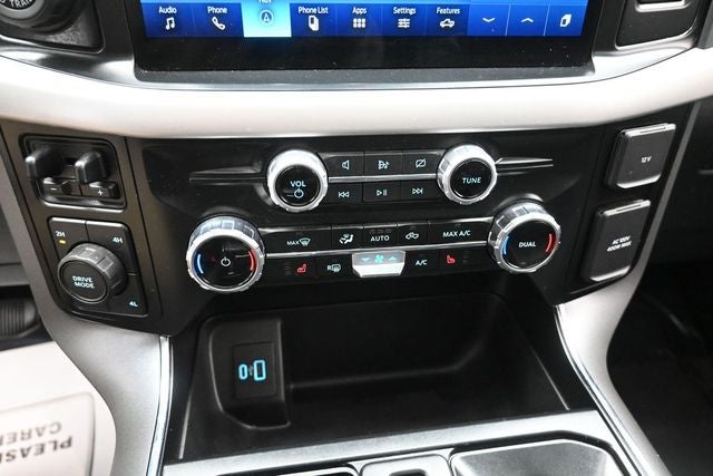 2023 Ford F-150 XLT Heritage Edition