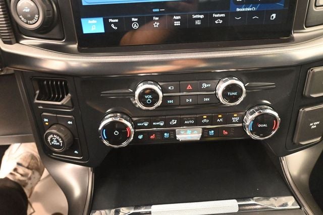 2025 Ford F-150 Lariat Black Appearance Pack