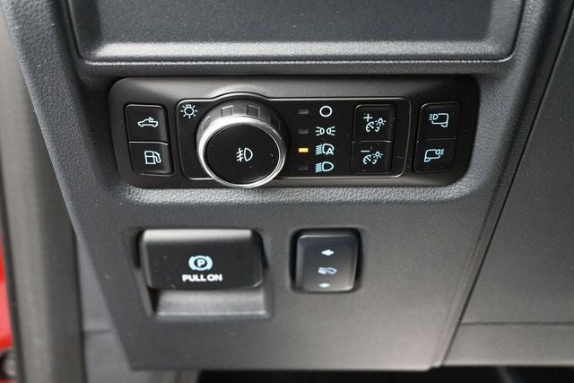 2025 Ford F-150 Lariat Black Appearance Pack