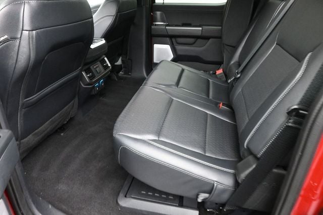 2025 Ford F-150 Lariat Black Appearance Pack