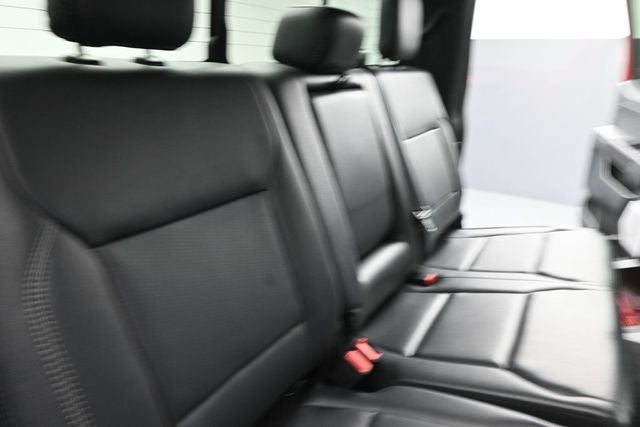 2025 Ford F-150 Lariat Black Appearance Pack